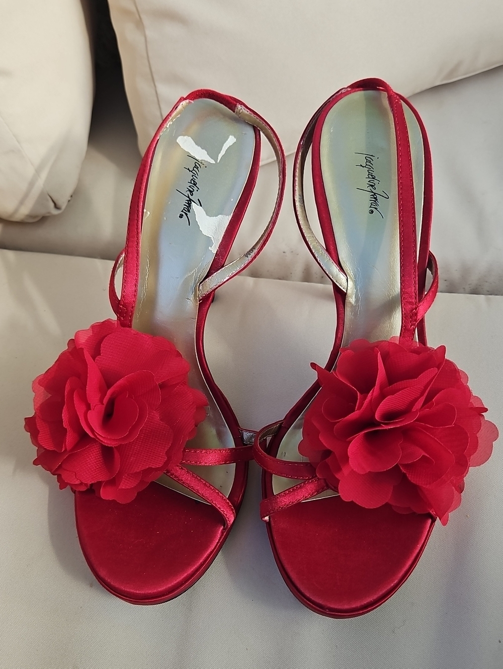 Jacqueline Ferrar Red Floral Slingback Heels